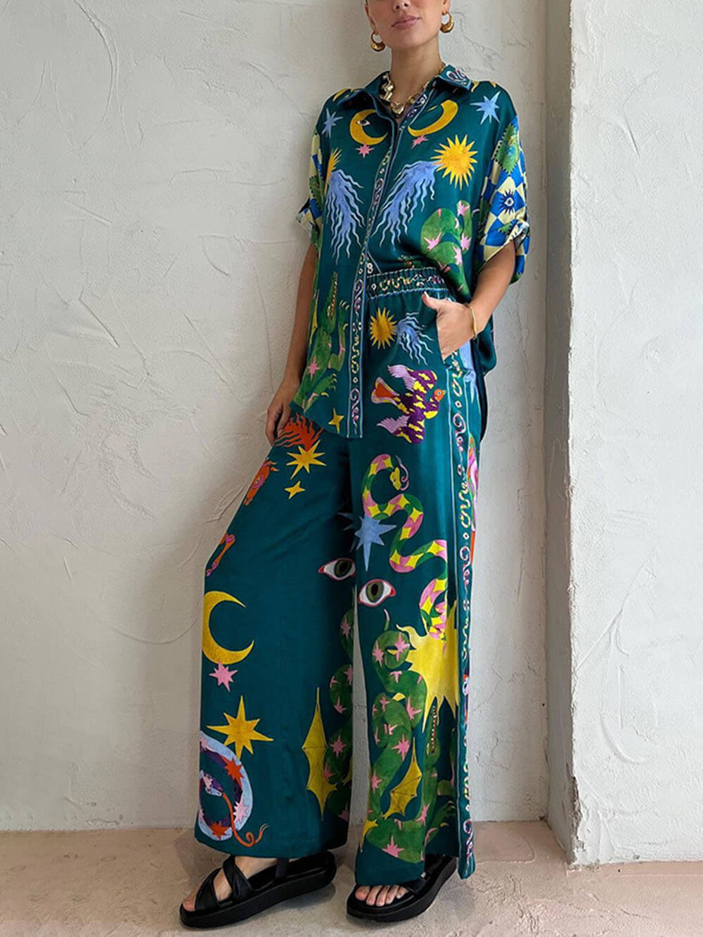 Unique Print Elastic Waist Pocketed Wide Leg Pants Set